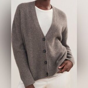 Jenny Kayne  100% Cashmere cropped Cocoon Cardigan in color Shadow
